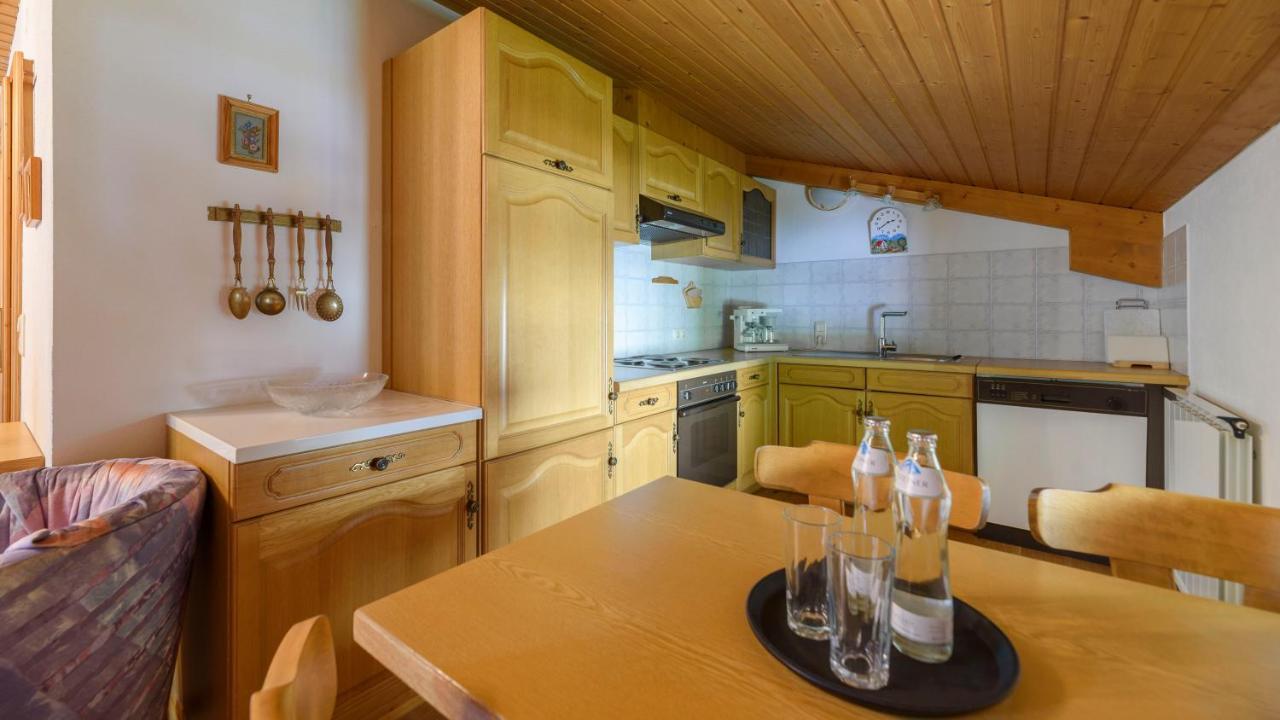 Hotel Landhaus Ausswinkl Russbach am Pass Gschutt Bagian luar foto