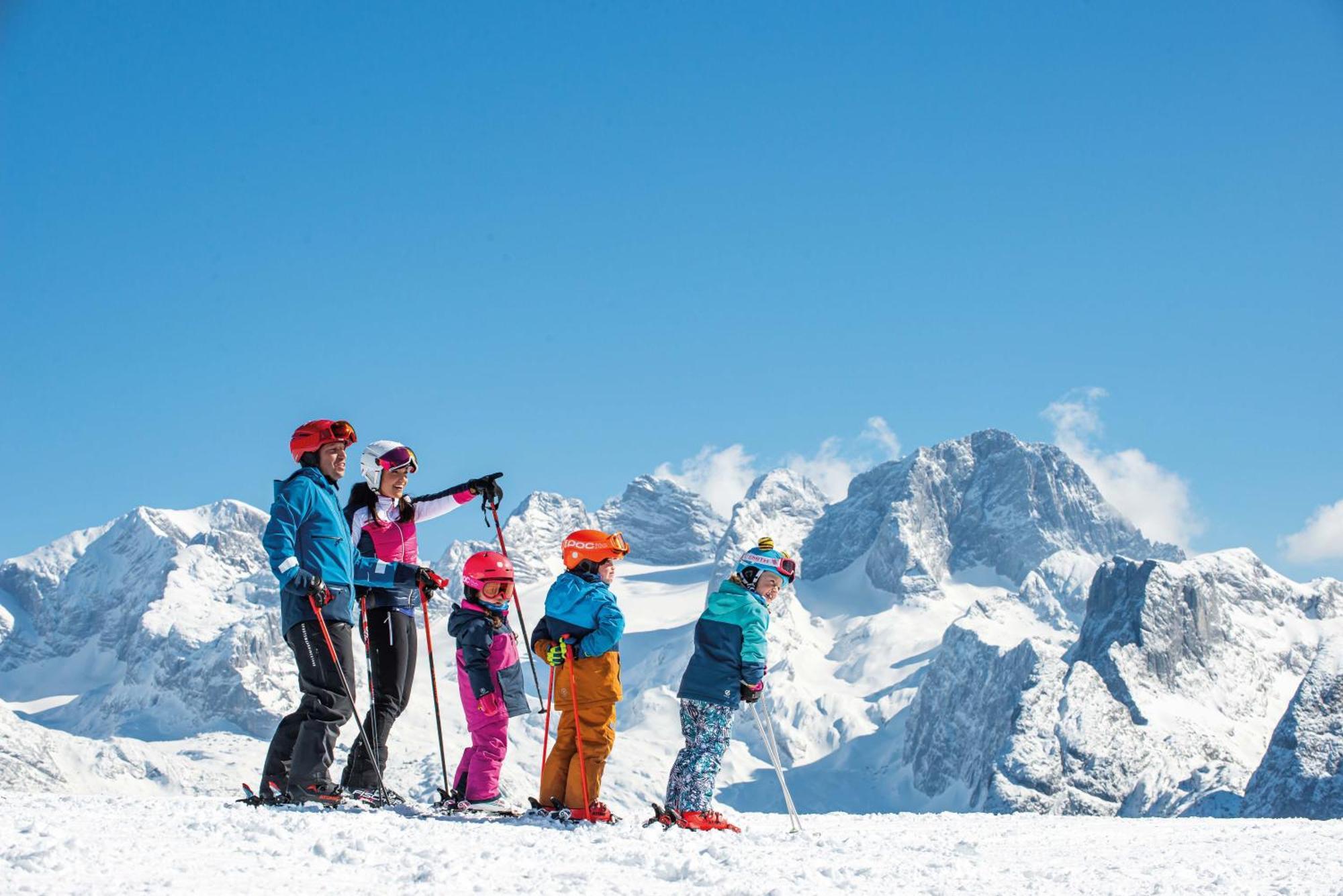 Hotel Landhaus Ausswinkl Russbach am Pass Gschutt Bagian luar foto